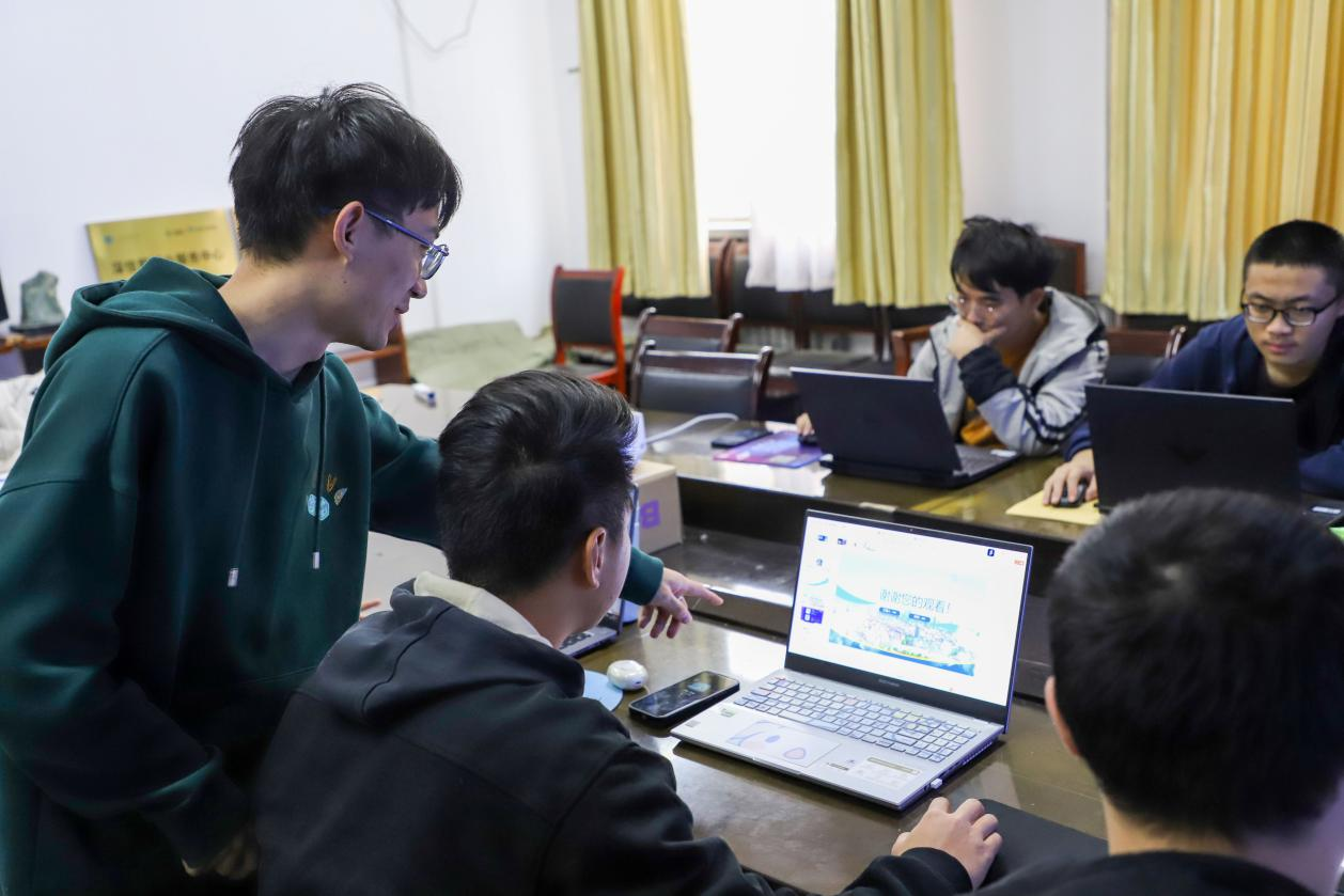 437ccm·必赢国际