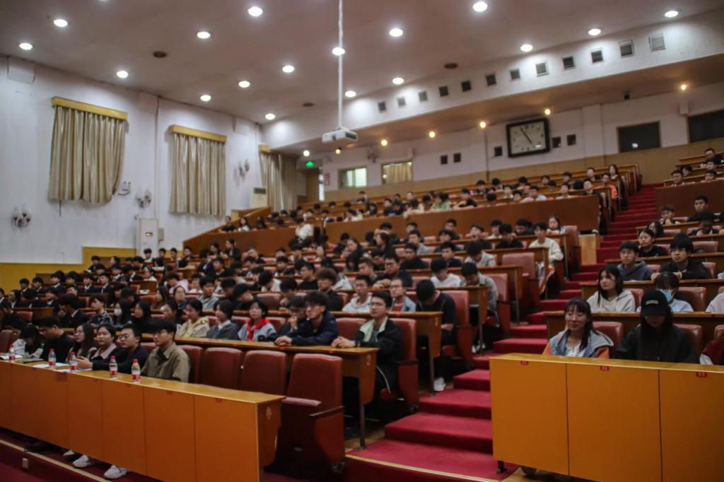 437ccm·必赢国际