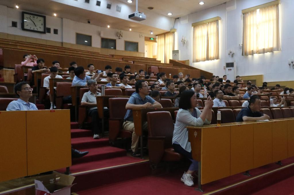 437ccm·必赢国际