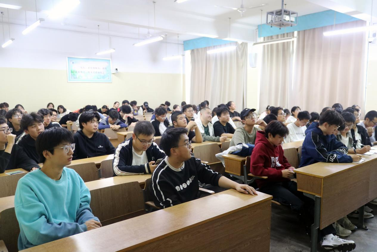 437ccm·必赢国际